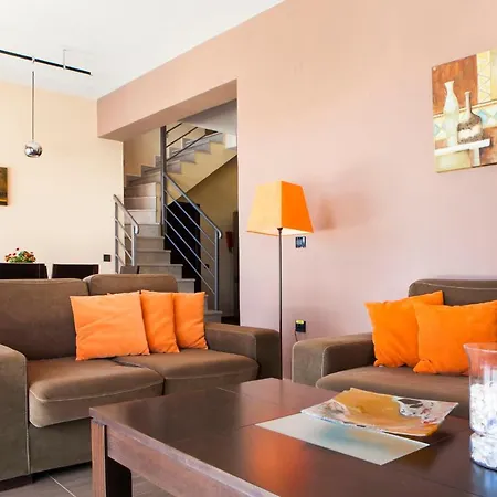 Вилла Skala Sleeps 6 Pool Wifi Skala (Kefalonia)